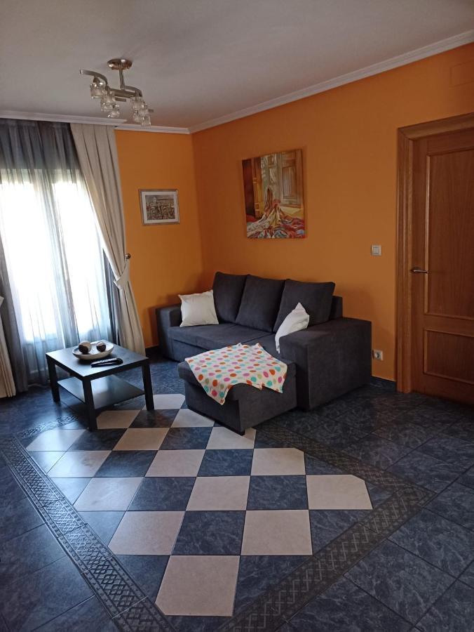 Piso Yade En Oviedo, Proximo A Los Vegas Con Parking Y Wifi Exterior photo